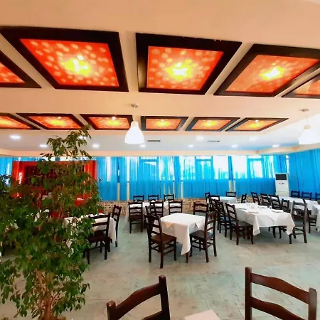 Seaside Bungalows מלון